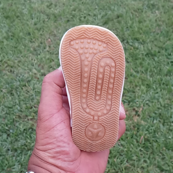 Virginia Tech Hokies Squeaker Sneaker (Toddler) 👞 - Picture 10 of 16